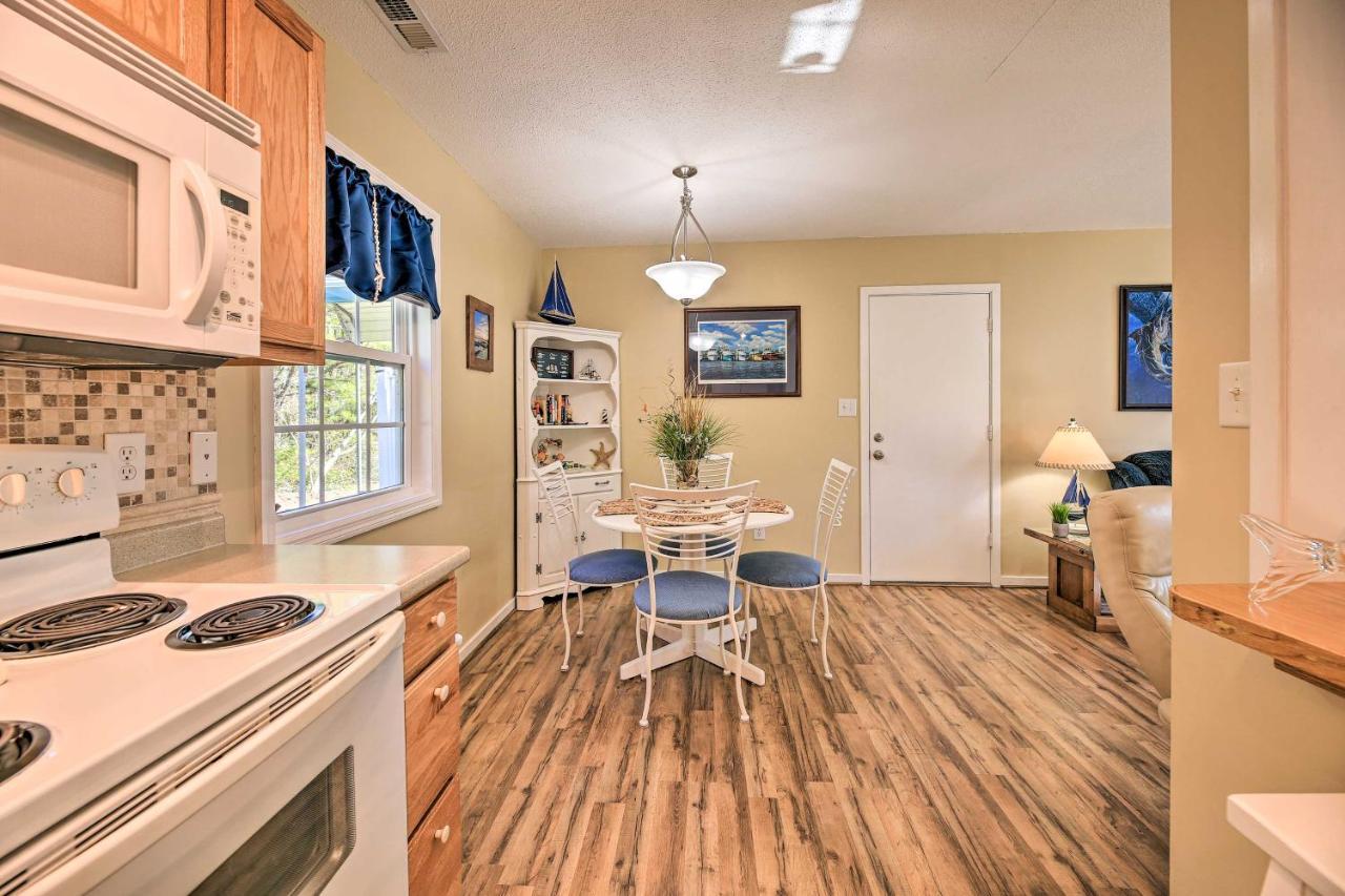 Beaufort Pad With Patio 3 Blocks To Waterfront! 외부 사진